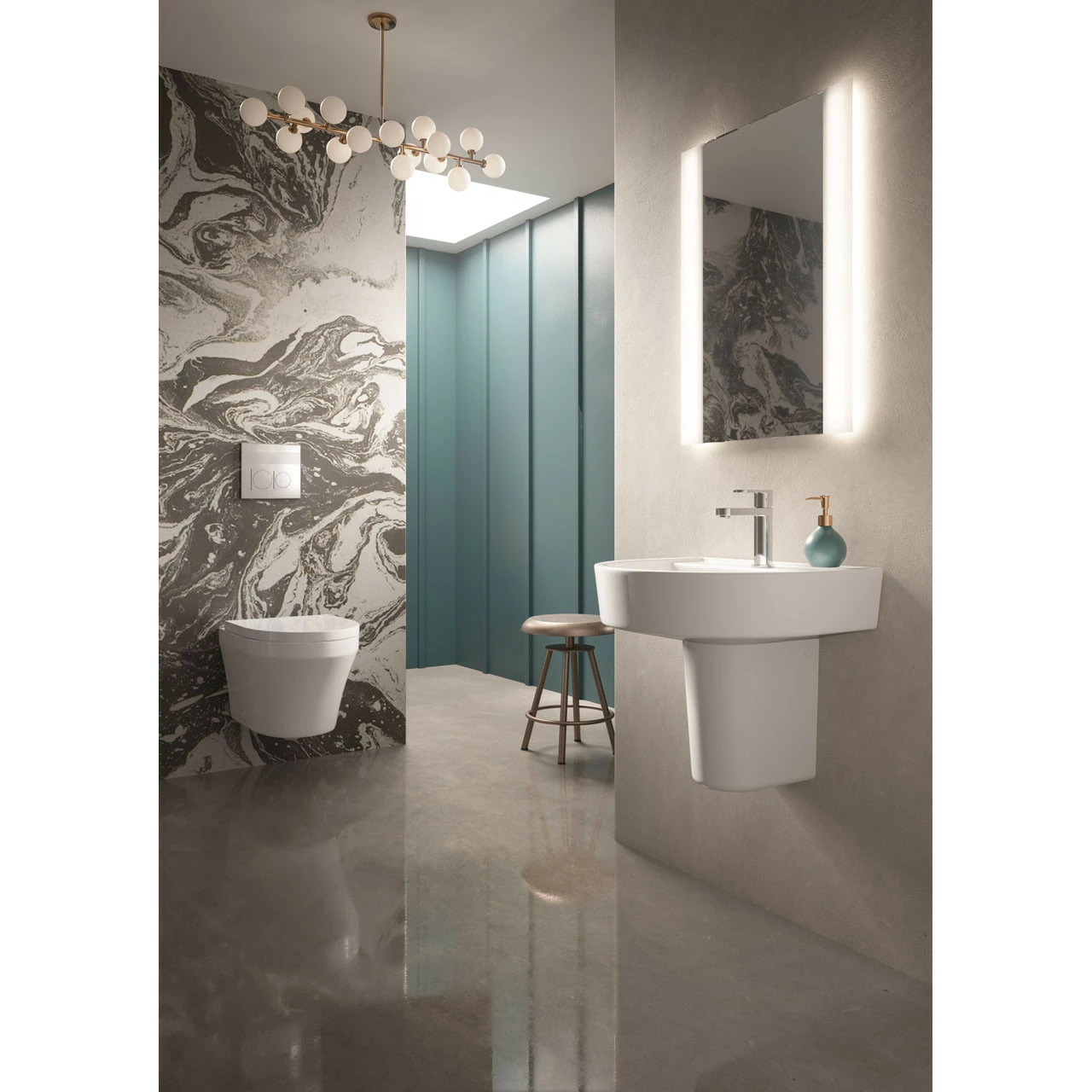 Hudson Reed Luna Wall Hung Toilet Pan And Soft Close Toilet Seat - CPA027 - Image 3