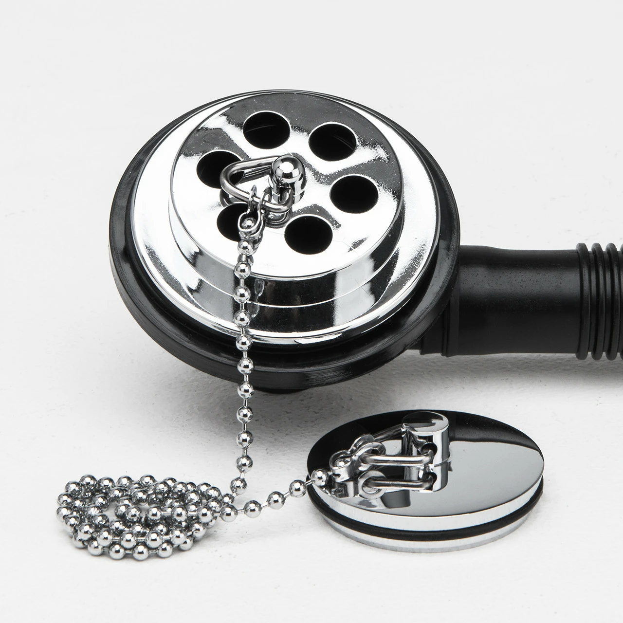 Hudson Reed Standard Bath Waste Plug & Chain (including Overflow) - E396 5 Hudson Reed Standard Bath Waste Plug & Chain (including Overflow) - E396 - Image 3