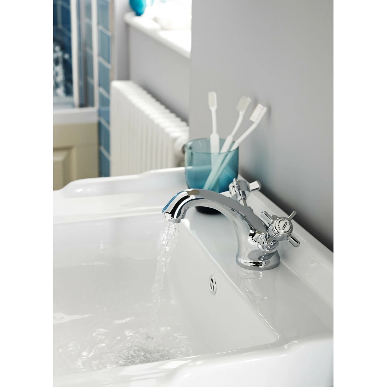 Nuie Beaumont Luxury Mono Basin Mixer Tap With Pop-up Waste - I305X - Image 2