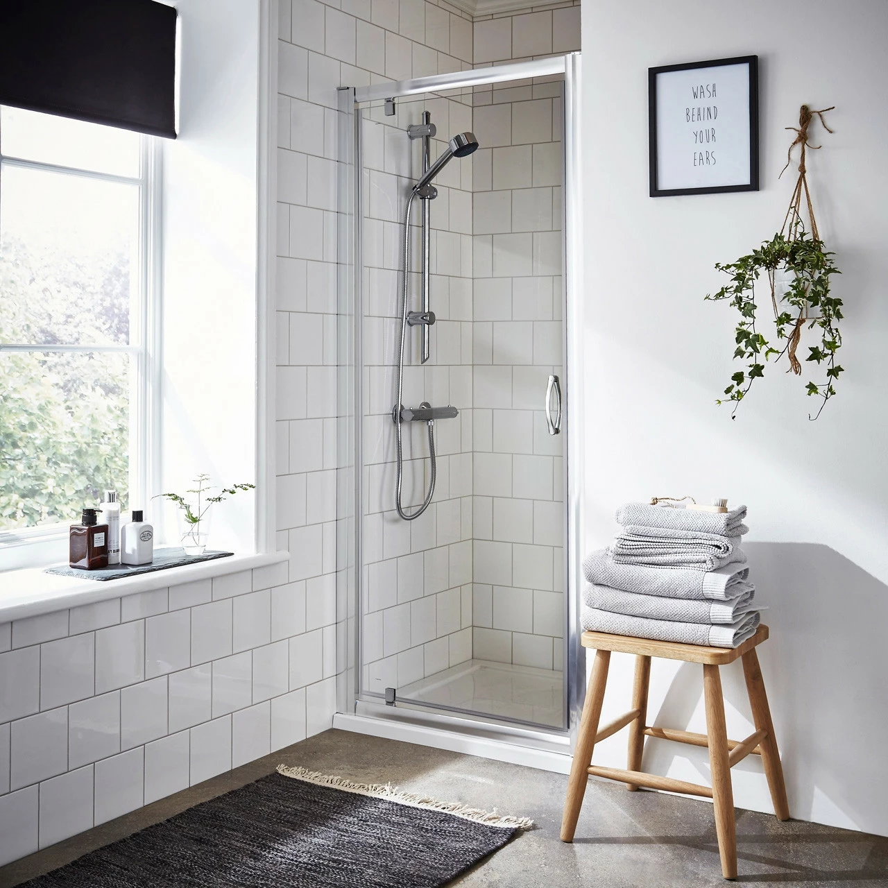 Nuie Ella 800mm Pivot Shower Door - ERPD80 3 Nuie Ella 800mm Pivot Shower Door - ERPD80