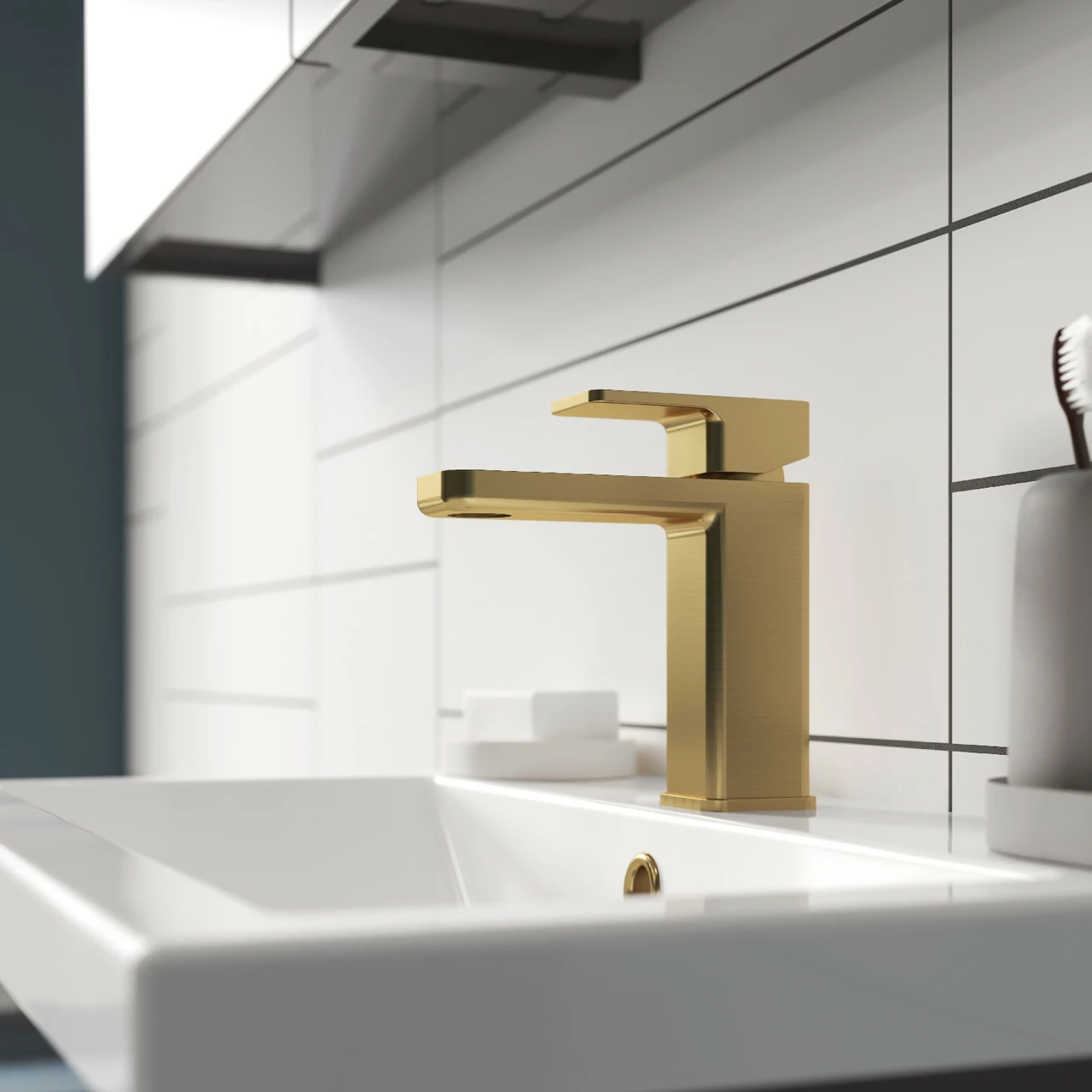 Nuie Windon Brushed Brass Mono Basin Mixer Tap With Push Button Waste - WIN805 - Image 2